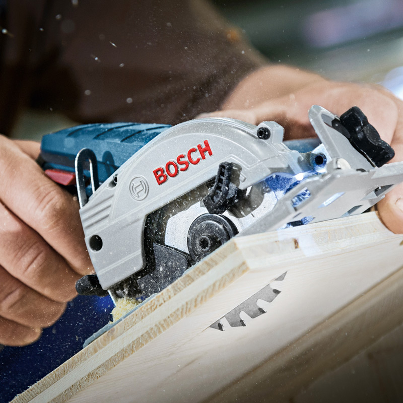 ボッシュ GKS 12V-LI 電動丸ノコ プロフェッショナ - Woodworking Saw のレビューと価格